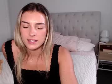 webcam girl parisbabyxox live cam image #10726481