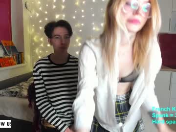 webcam girl eve_n_tracy live cam image #4706352