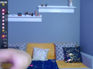 webcam girl little_v1rgin_angel live cam image #2813485
