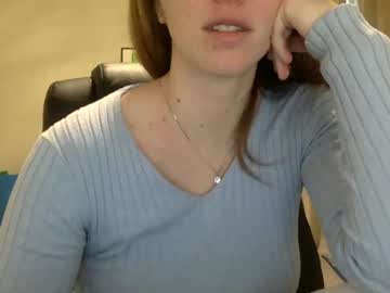 webcam girl girlwiththelotustattoo live cam image #1983620