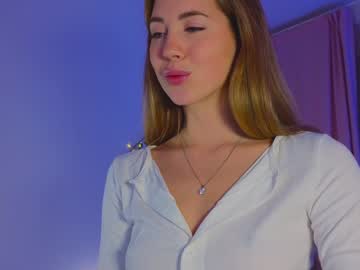 webcam girl emmi_rosee live cam image #11563617