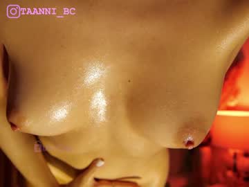 webcam girl taanni_bc live cam image #7700864