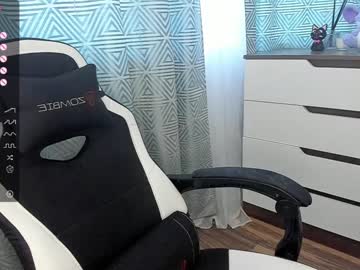 webcam girl annamooree live cam image #9223912