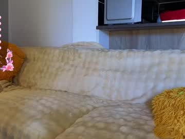 webcam girl white_lime live cam image #10420590