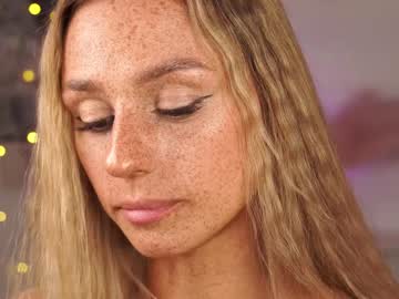 webcam girl artease live cam image #7275302