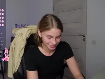 webcam girl abby_laker live cam image #10467301