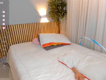 webcam girl little_effy18 live cam image #9440735