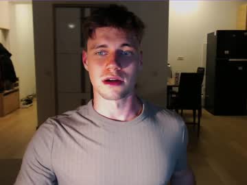 webcam man _alexanderwilliams live cam image #9515018