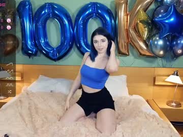 webcam girl your_desssert live cam image #7694352