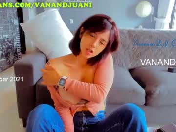 webcam girl vanandjuani live cam image #776325