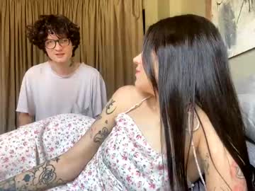 webcam couple step__siblings live cam image #9417830
