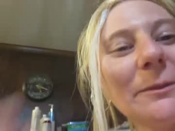 webcam girl heidihotstuff live cam image #5612501