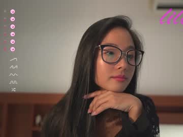 webcam girl _lillilly_ live cam image #3165776