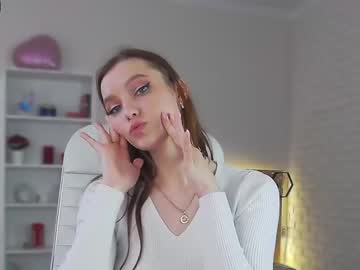 webcam girl pion_white live cam image #2006285