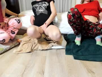 webcam girl its_time4 live cam image #12111426