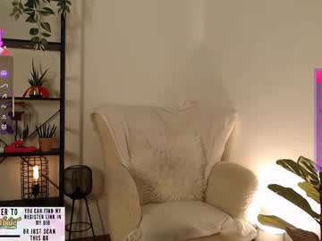 webcam girl lucylia_ live cam image #11936652
