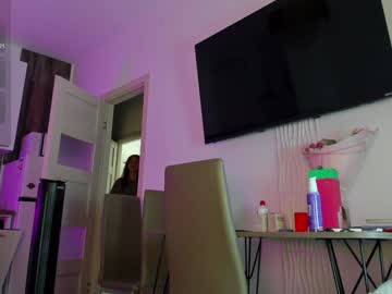 webcam girl jerkoffstation live cam image #10474718