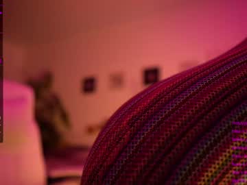 webcam girl kronniekray live cam image #2711932