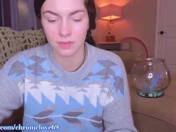 webcam girl chroniclove live cam image #5781409