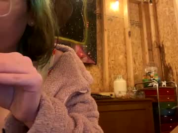 webcam girl shyhotnerd live cam image #1950791