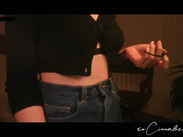 webcam girl cinnabelle live cam image #1065892