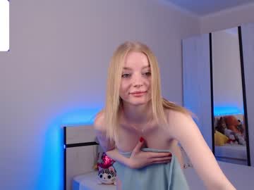 webcam girl adrykilly live cam image #5174740