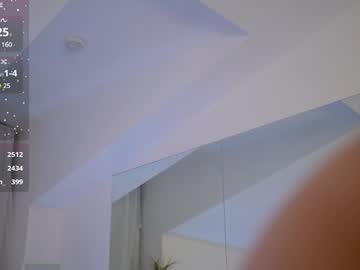 webcam girl floret_joy live cam image #11203726