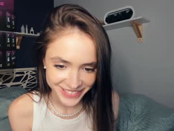 webcam girl thirst_to_love live cam image #10137760