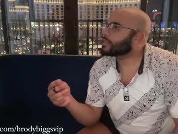 webcam man brodybiggs live cam image #12005948