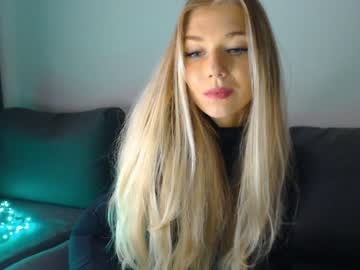 webcam girl pervyblonde live cam image #1742710