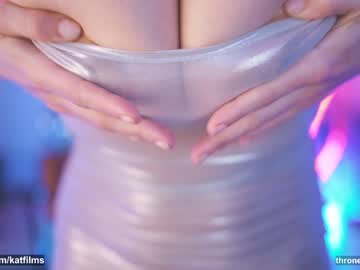 webcam girl katdreams live cam image #8523398