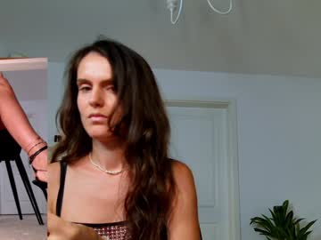webcam girl legswattitude live cam image #10193650