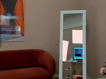 webcam girl chloe_catherine_mykers live cam image #4013686
