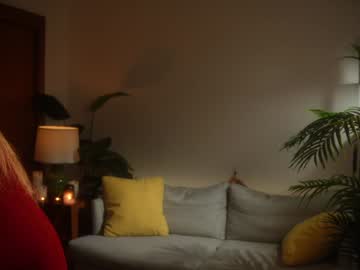 webcam girl cheryl_pride live cam image #11539218