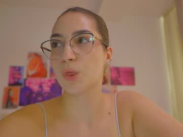 webcam girl naalani live cam image #11925691