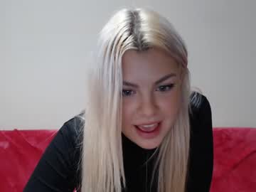 webcam girl bonieblue live cam image #4273764