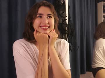 webcam girl florablanch live cam image #9762749