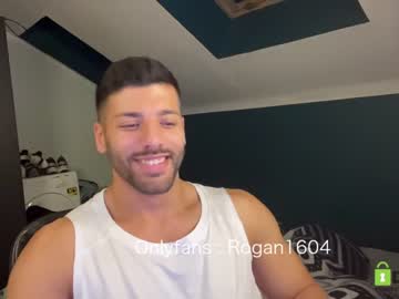 webcam man rogan1604 live cam image #2194634
