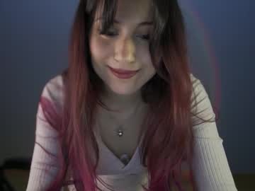 webcam girl greeny_mat live cam image #12333946