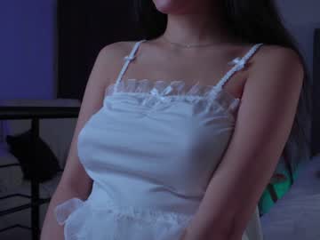 webcam girl houseofkei live cam image #3762009