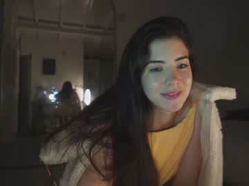 webcam girl soifiee live cam image #6374342