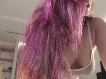 webcam girl diana_alison live cam image #9550164