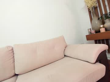 webcam girl ehotlovea live cam image #9219424