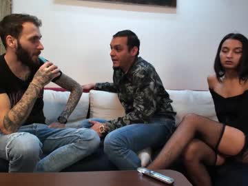 webcam couple julyaandraul live cam image #8428447