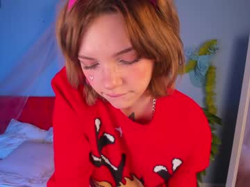 webcam girl blue_eye_twinkle live cam image #8039220