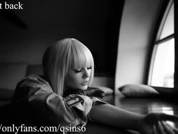 webcam girl queensy_sins_x live cam image #287722