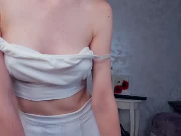 webcam girl andreasolomon live cam image #7041999