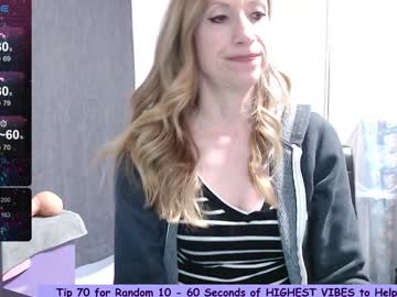 webcam girl wynfreya live cam image #10425025
