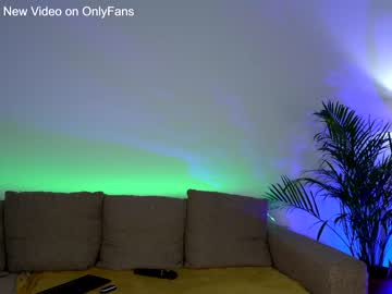 webcam girl naughtyrider69 live cam image #1844241