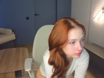 webcam girl shirleywhitney live cam image #8861609